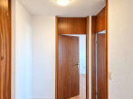 Flur - Augsburg von oben: Gemütliche 3-Zimmer Wohnung mit Tiefgaragenstellplatz