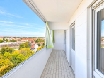 Balkon - Augsburg von oben: Gemütliche 3-Zimmer Wohnung mit Tiefgaragenstellplatz