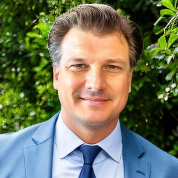 Alexander Haedenkamp, Haedenkamp Immobiliencenter